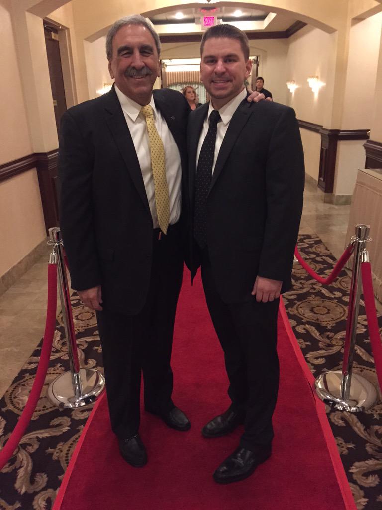 LomurroLaw's tweet photo. YMCA gala.  #YMCA #westernmonmouthcounty #givingback #Lomurrolaw @RichieLomurro http://t.co/eEnQfkhjOS