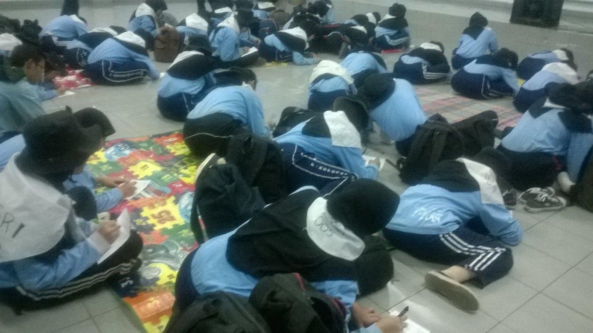 pnc_unpad's tweet photo. Post test. Ini dia saat nya mengolah skill dan ilmu yang sudah di dapat ;) jangan menyerah ya peserta diklatsar pnc x http://t.co/ZKLpZEwu3A