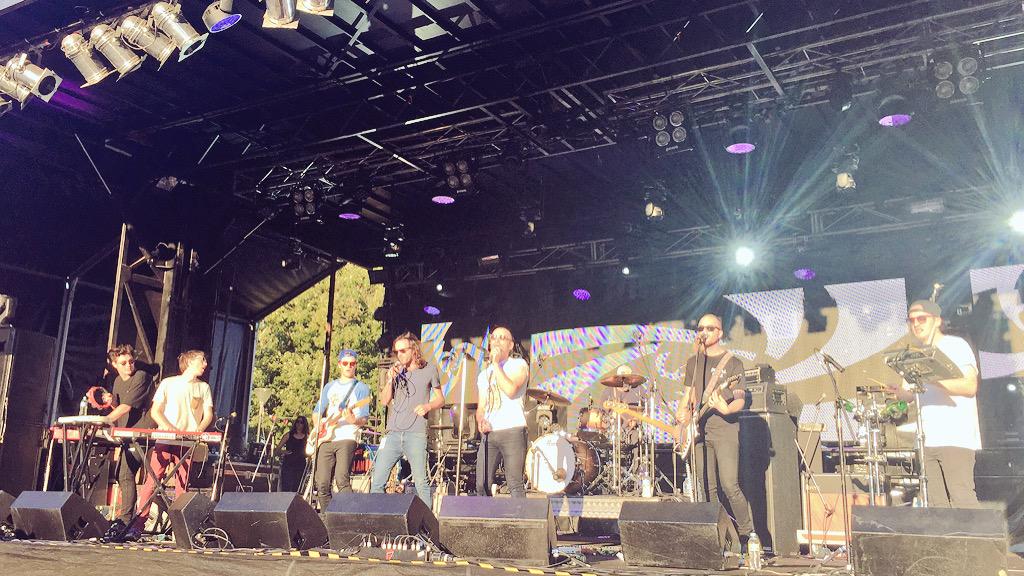 moombafestival's tweet photo. Melbourne’s 10+ member collective, @dorsalfinsss, envelop the #Moomba crowd with their rich, warm sound. http://t.co/9SeBf098To