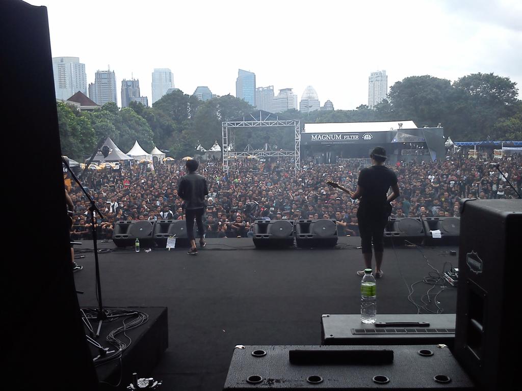 Salah satu band metalcore Indonesia @necturametal di Sonic Stage #Hammersonic2015 #magnitude
