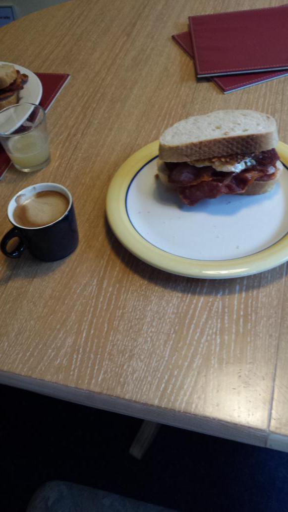 The breakfast of champions? Bring on the #banding. Good luck to everyone playing today #regs2015.