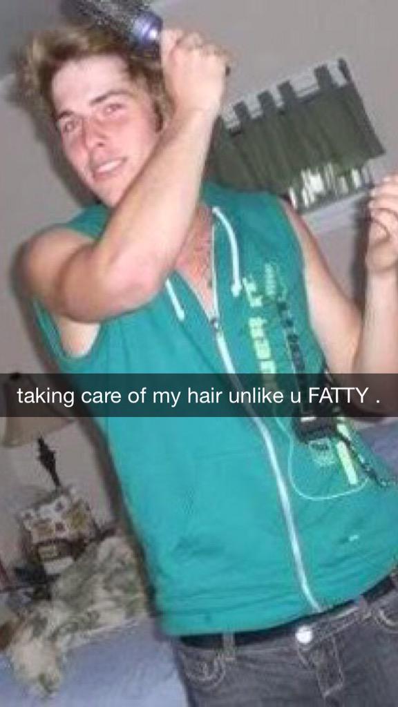 atlsnapchat's tweet photo. fuck u nd ur hair zack . http://t.co/Lu8xU7JI8Y