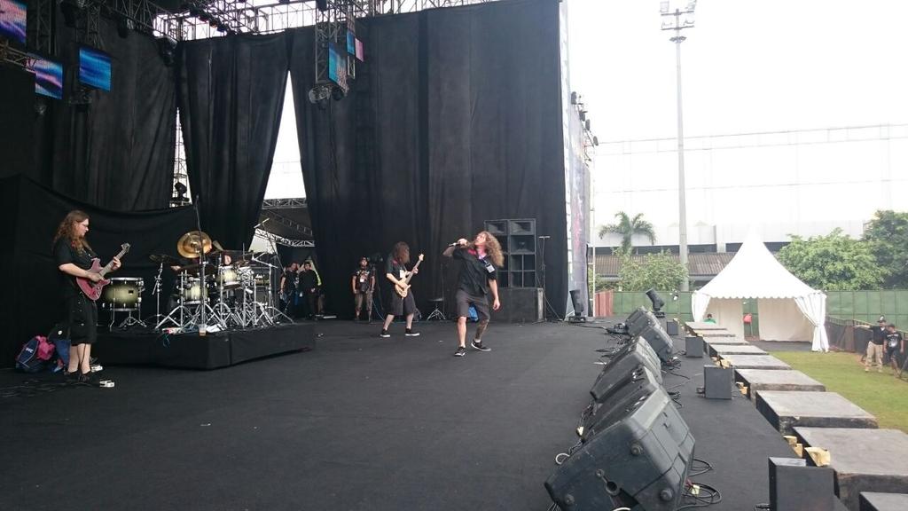 hammersonicfest tweet picture