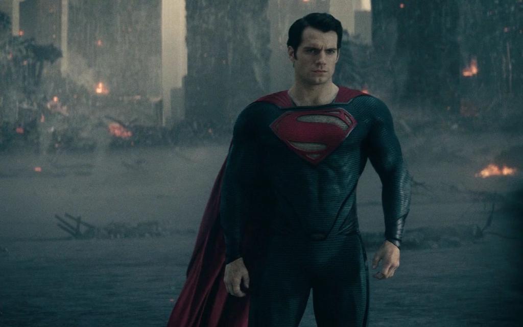 TheSupermanDC's tweet photo. #SupermanIsHere http://t.co/7jy7ZF1y6w