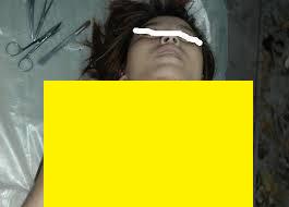 GGullahorn's tweet photo. 女性の体をパックリ

開いた映像を入手！！

⇒http://t.co/PWSA2870P3

体の中ってこんな

構造だったんだ・・・ http://t.co/81FVimNl8T