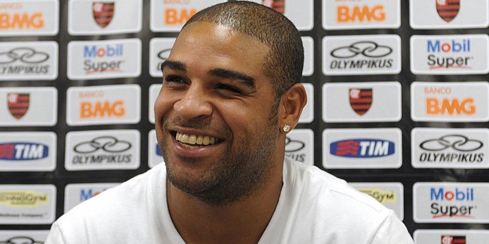 Bolanet's tweet photo. http://t.co/6P0HGL5dHa - Gelar Pesta Seks, Adriano Borong 18 PSK Sekaligus! http://t.co/duM4bMa0eG
