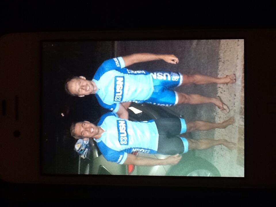 Weet julle is seka al kla julle twee ysters. <a href="/martinvrooyen/">Martin van Rooyen</a> julle lyk goed is daai pakkies.