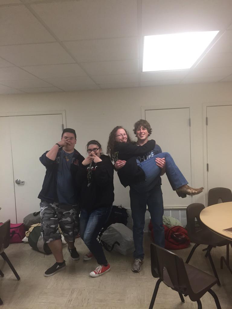 lrhammons's tweet photo. Why did #CFW2 have to end and so quickly? I love y'all so much😘💗 @CFW_2 @justJiseltorres @AyeeeBrie #Potato #LoveYall http://t.co/xq6oDn2owY