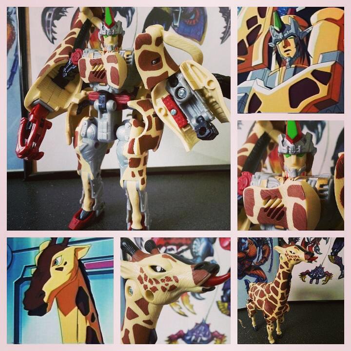 DavetheUsher's tweet photo. I can't get enough of #BeastWars #Longrack. The #Transformer that turns into a Giraffe. #Transformers #BeastWarsNeo http://t.co/q87cKtPwu9