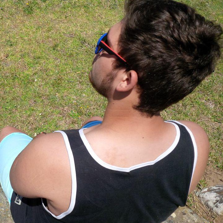 LaythMort's tweet image. #chilling