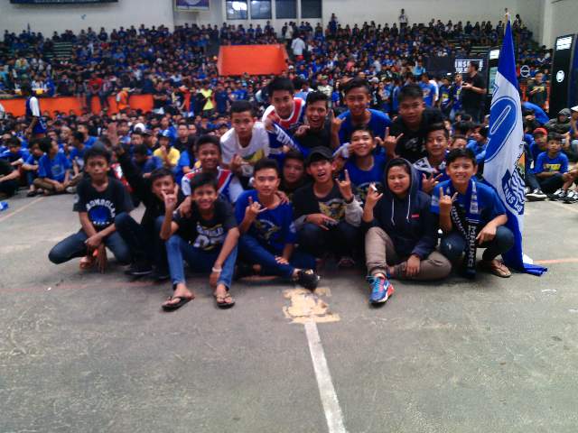 KakaAbqary's tweet photo. @LingkarIde #LoyalitasTanpaBatas http://t.co/tsVx7YpIr6