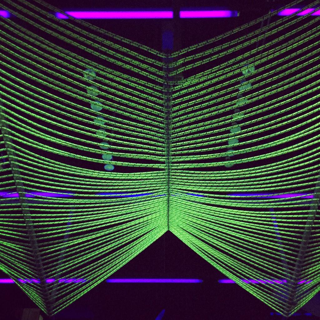 mmmiguel's tweet image. happy bday to the fairest one of all @Cest_la_V 🎉💚👾 #ravemode