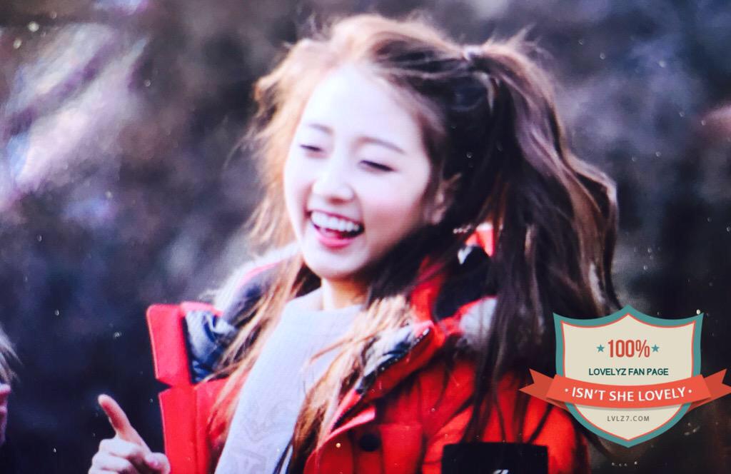 B_jns5aVEAAUBMy.jpg:large