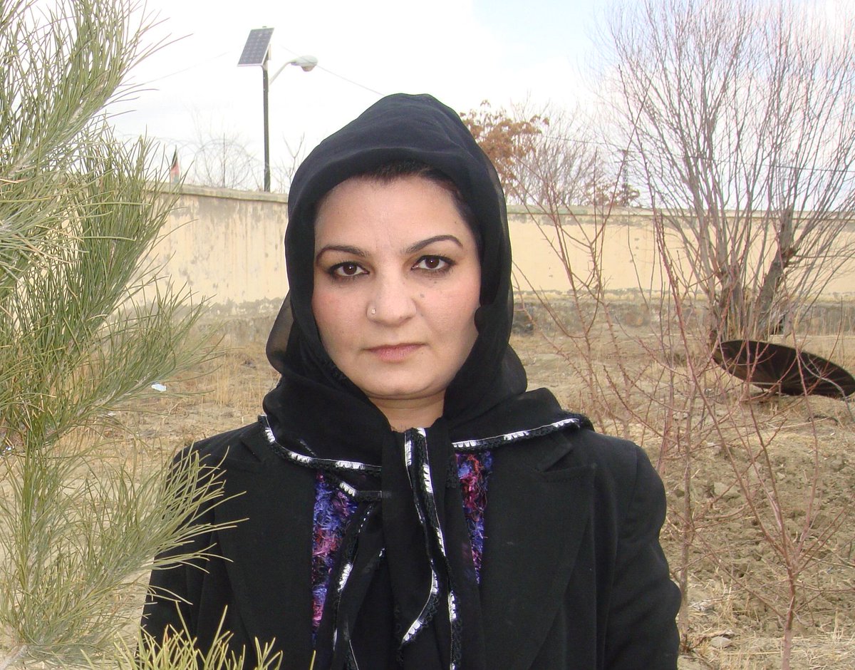 AzizAmery1's tweet photo. ریاست زنان پکتیکا: ۹۸ درصد دختران در ولایت پکتیکا از سواد محروم‌اند

http://t.co/E8M095EoSZ http://t.co/Xn9rhiFugA