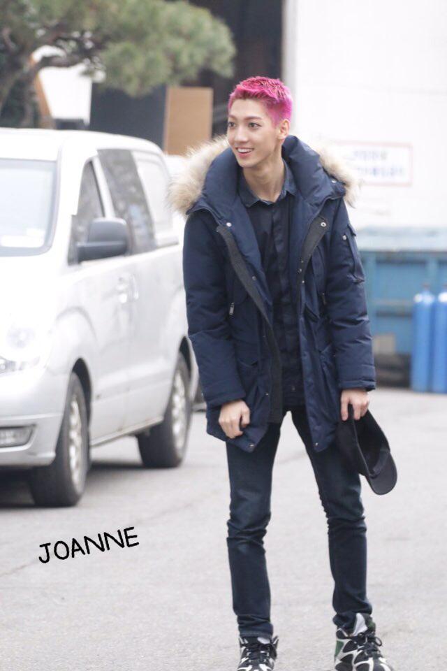 B_kDL49UgAEexb4.jpg:large