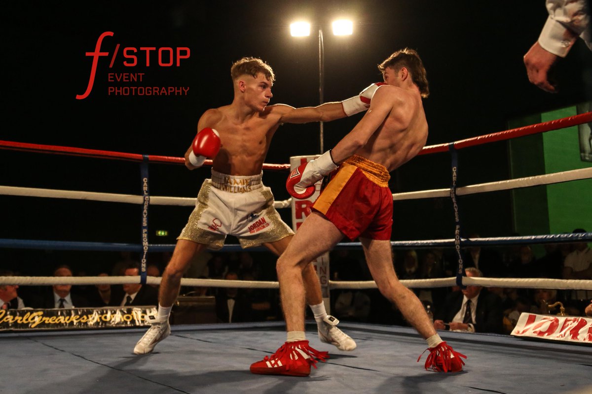 FStopEventPhoto's tweet image. Great nigh at @CarlGreavesPro Show. His lads in action @AdamKet @JamieDidds @darylbaptist #boxing DVDs on Sale now