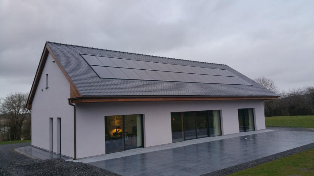 cliomahouse's tweet photo. Sneak preview of our A1 rated & to be certified PassivHaus. BER shows: minus (!) 63kwh/sqm/yr. #PlusEnergyBuilding http://t.co/hVmZ94Bxe0
