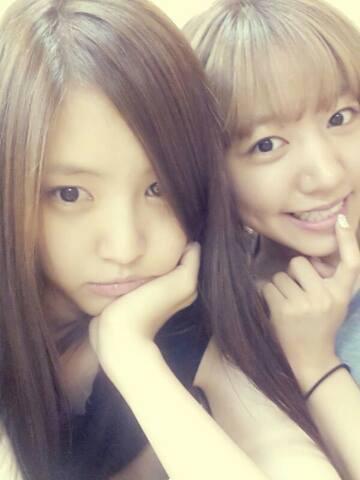 These girls are from a girl group band named APink . They Debut On 2011.They were as 7 but 1 of member leaving .