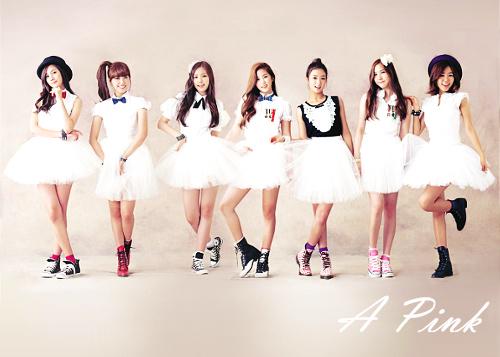 Apink was born in 2011.They use to living with 7 members until 2013 if im not wrong.Now they live as 6 members.