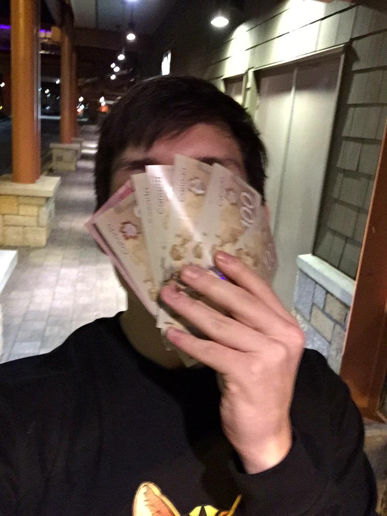 Pamaj's tweet image. Casino went positive $850+