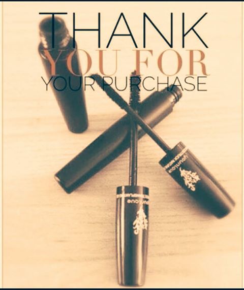 UkLashes tweet picture