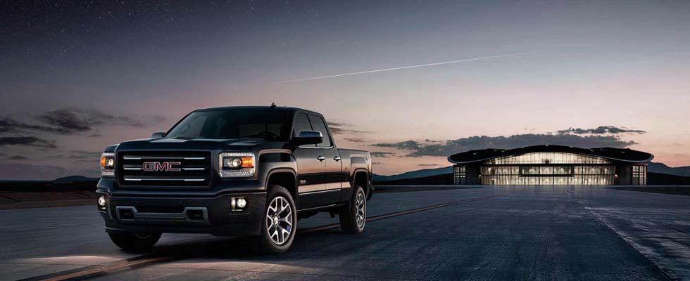 GMCarabia's tweet image. There are normal trucks &amp;amp; there are trucks that #CommandRespect. #Sierra