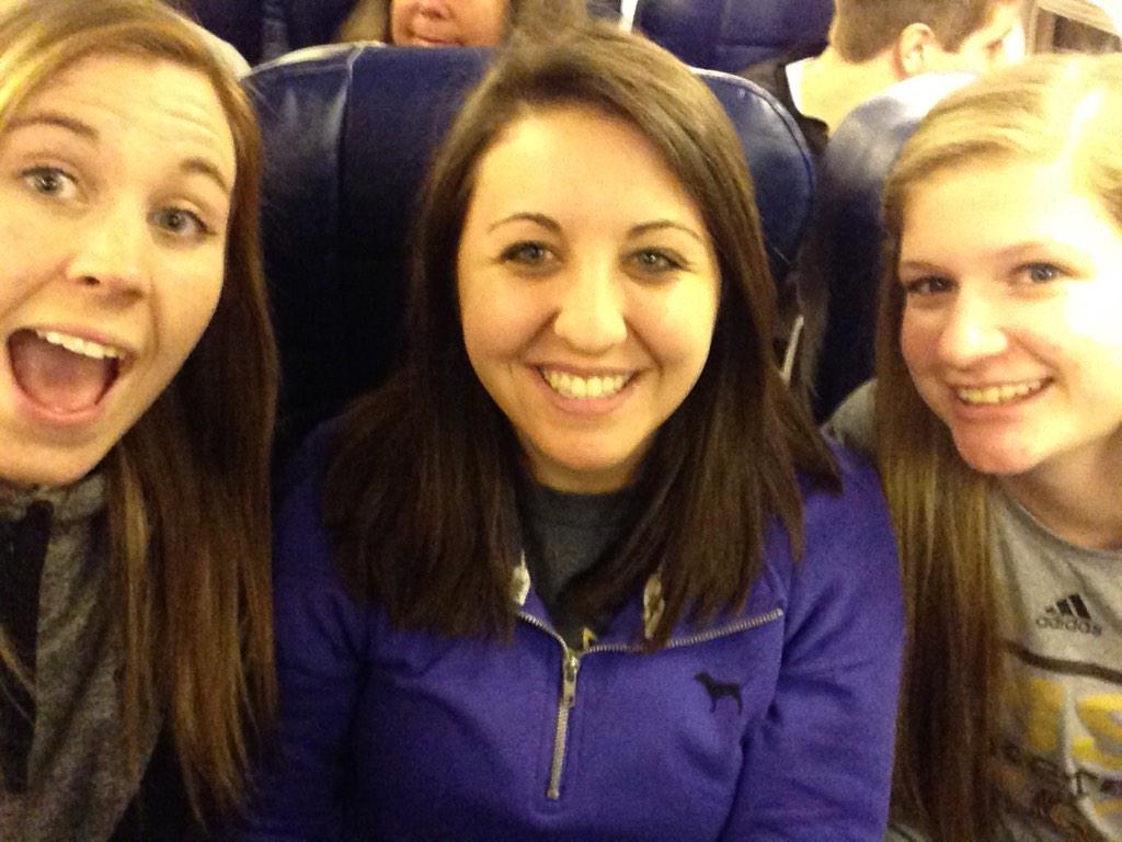anniejmiller11's tweet photo. Mexico here we come #SB2K15 ☀️@eduske43 @jellaaaaybean http://t.co/36vLnkT4VI
