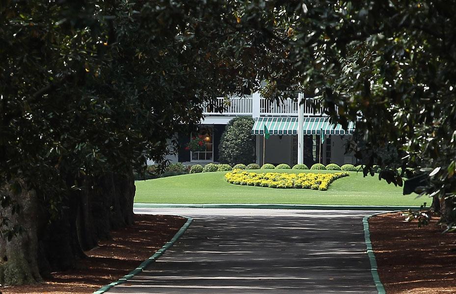 GolfChannel's tweet photo. Spring Forward. We’re all one hour closer to the #Masters. http://t.co/H2wYSRKZ5b