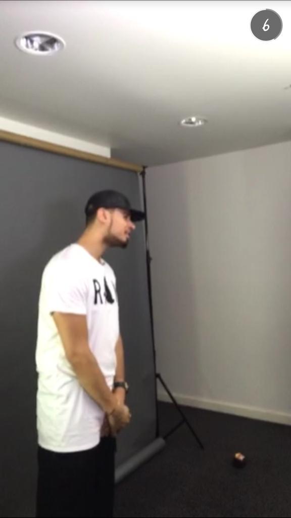 Embedded image permalink