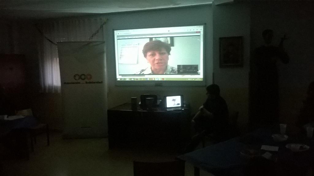 Olga Beatriz Tirado, durante su intervención. (Foto: @parroquiasg)