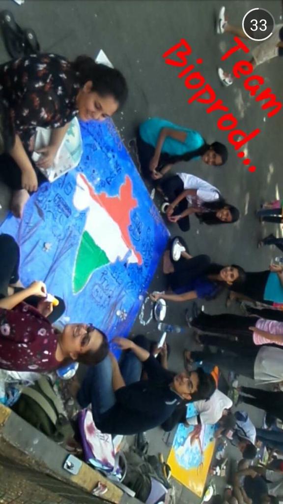 mihin_sumaria's tweet image. Color for Cause on Equal streets was awesome today. @djscetrinity #forTrinity #Trinity2015 @rheajam94 @iakashparekh