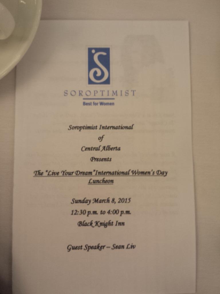squidtravelling's tweet photo. All set up for the 'Live your dream' International Women's Day luncheon.  #WD2015  @SoroptimistCAB http://t.co/O6UEzIkd7T