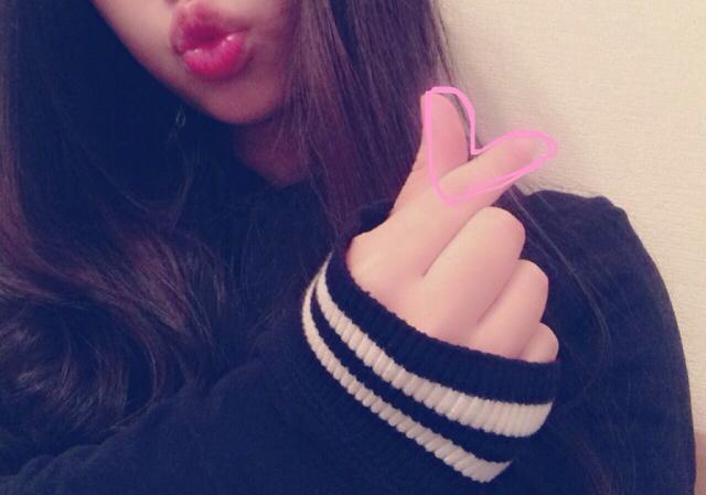 ____24RE's tweet photo. @1000 트윗❥@MYT93B 

ここでの最初で最後となる記念ツイートを愛しのマークチャンに送りつけます
お返ししようと
決意して今やっと出来ましたㅎ
GOT7だいぶ知ってきた私に
早く逢いにきてね
아 〜 정말 사랑사랑💗

+ http://t.co/TUBesr1rqz