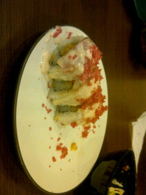 danieldarmawi's tweet photo. @sushi_naru makan malamm duluu di sushinaru serponggg , cobain sushinyaa yg enak bangett http://t.co/SUyHJh8EiC