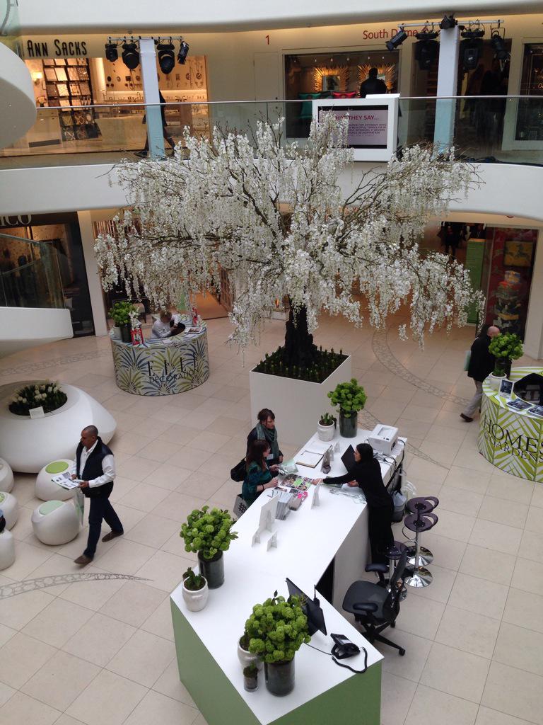 #LondonDesignWeek spring has definitely arrived @DesignCentreCH