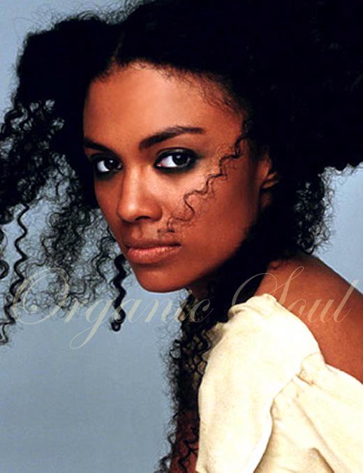 Happy Birthday from Organic Soul Singer-songwriter and keyboardist, Amel Larrieux is 42 
  