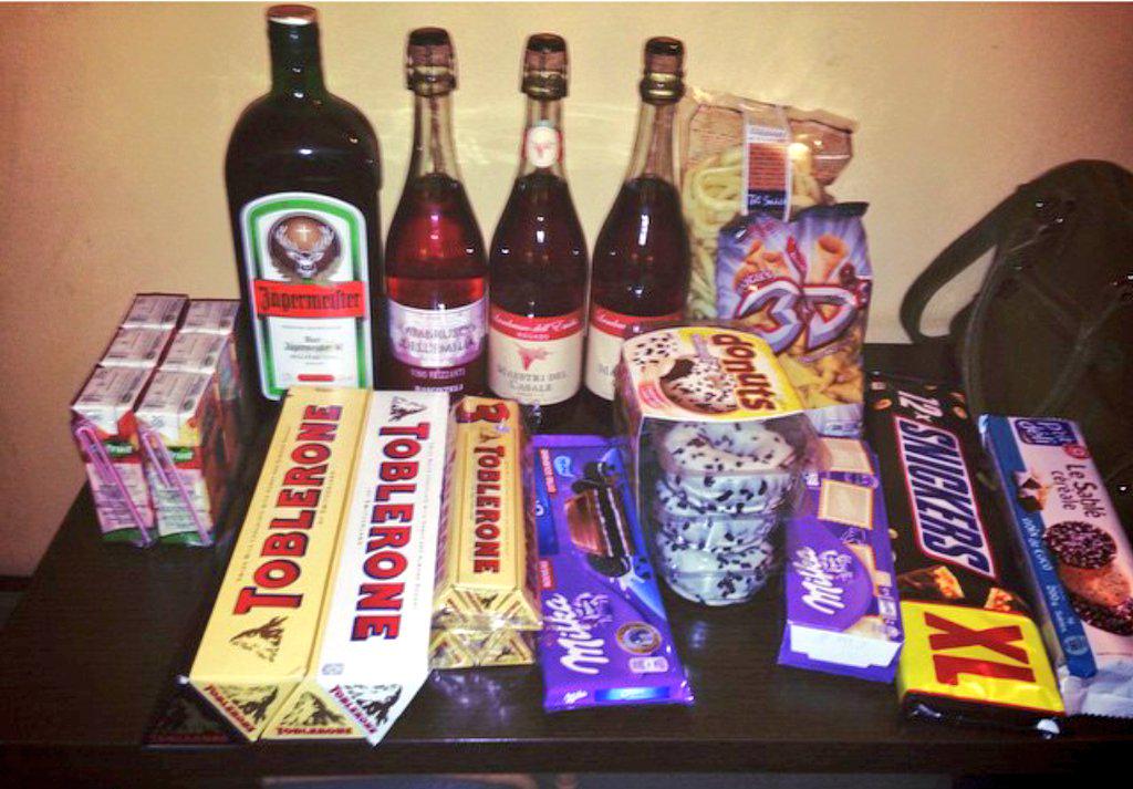 BeaAllo's tweet photo. En un futuro no muy lejano... @Davidropaleo hahahhhha http://t.co/NHgY76Xfam
