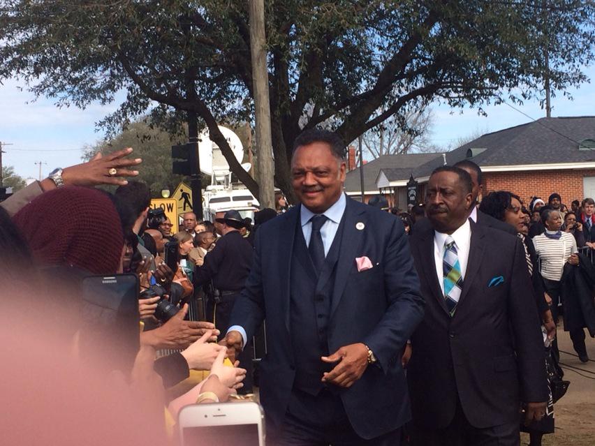 wsfa12news's tweet photo. Rev. Jesse Jackson greeting people outside Brown Chapel AME Church #selma50 http://t.co/VgHf1FAYGb