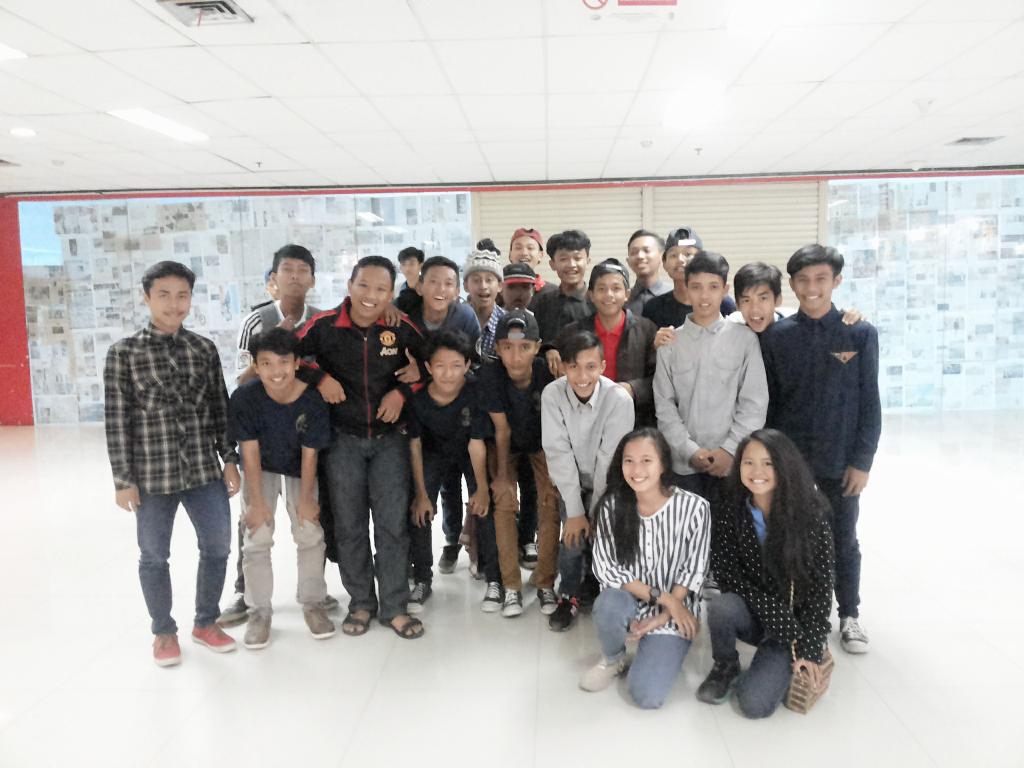 LastStepShuffle tweet media