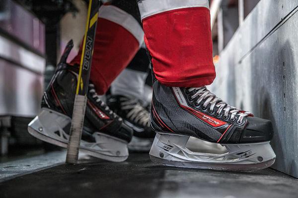CCMHockey's tweet photo. In case you missed it, the #CCMJetSpeed skate is coming Summer 2015! http://t.co/8LfXCLOXxM