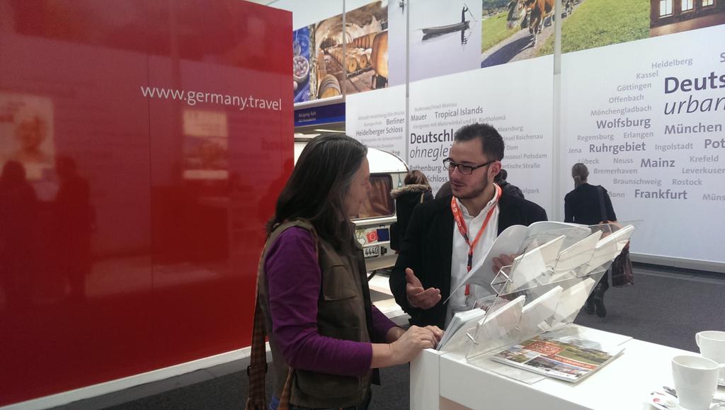 DHVBerlin's tweet photo. Letzte Beratungen auf einer erfolgreichen #ITB2015 #DHV15 http://t.co/eFVZpottO2