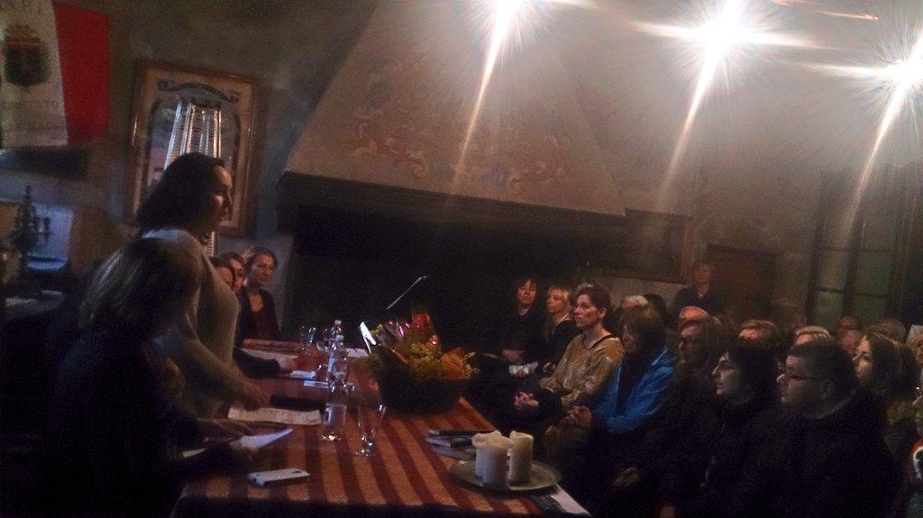 ANPIVdA's tweet photo. #8MarzoResistente con Libera VdA, Zonta club Aosta, gli amici di Tour de Villa e il patrocinio del Comune di Gressan http://t.co/f8r3LJ4NQP
