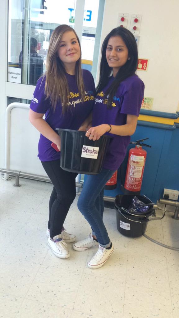2015NCSteam6's tweet photo. Bucket collection at @ToysRUs for the @TheStrokeAssoc http://t.co/rS3LpZ163T