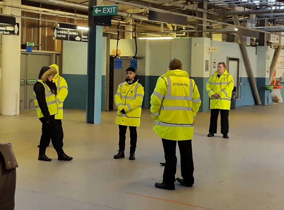 saracen1971's tweet photo. Welcome to ricoh... They have us surrounded.. #welcometowasps http://t.co/EAkCFL7Gqw