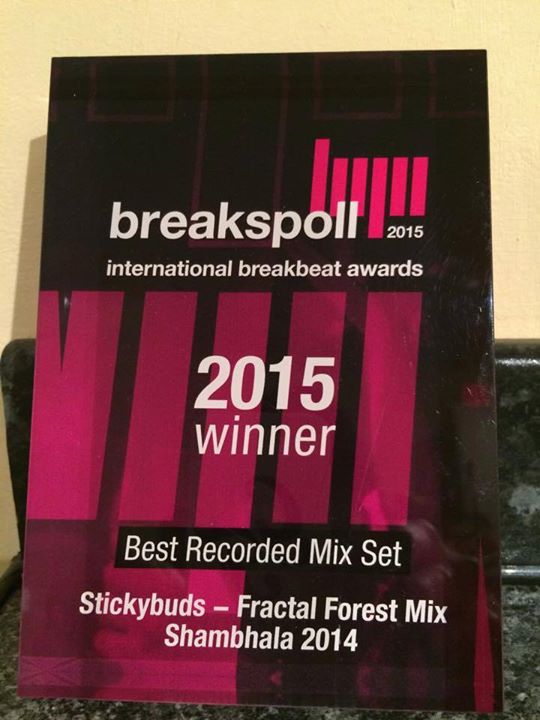 Congrats to <a href="/Fractal__Forest/">Fractal Forest</a> resident @djSTICKYBUDS for his breakspoll award: Fractal Forest 2014 mix. <a href="/shambhala_mf/">Shambhala Music Festival</a>