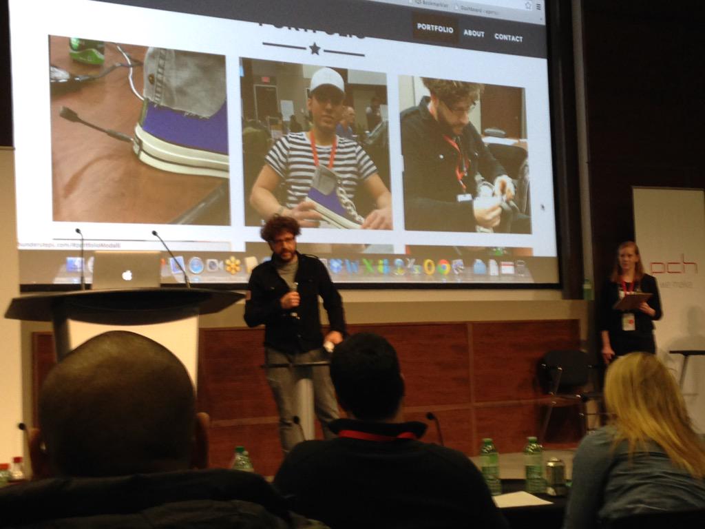 Soniasayswhat's tweet image. Thundersteps&apos;s charger encased in shoe converts mechanical-to-electrical energy to power phones #HackTO