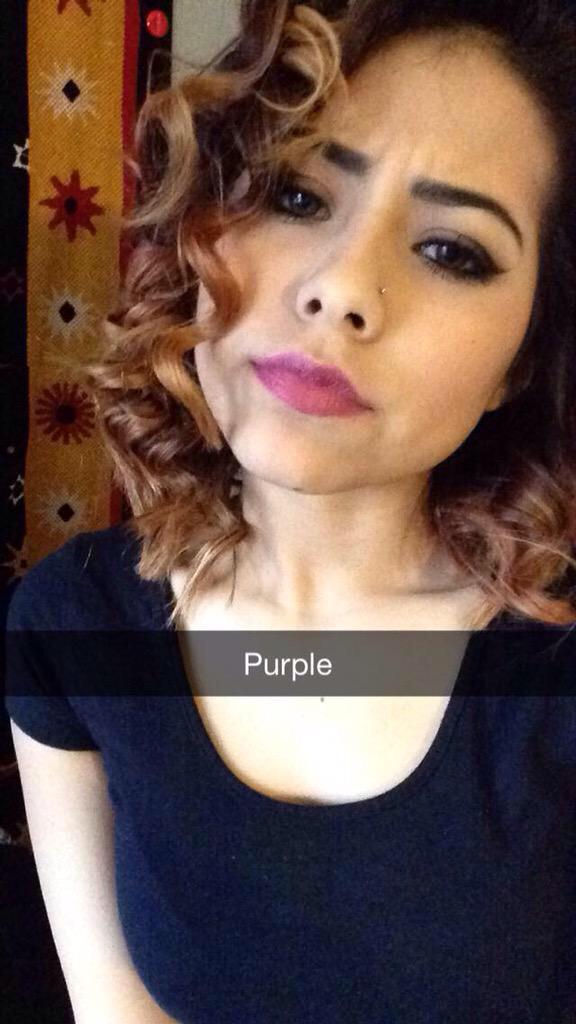 Gorgeousforeign's tweet photo. Mexican cutie 💄 @CarlHatesYou http://t.co/ZLw7jxUC7m