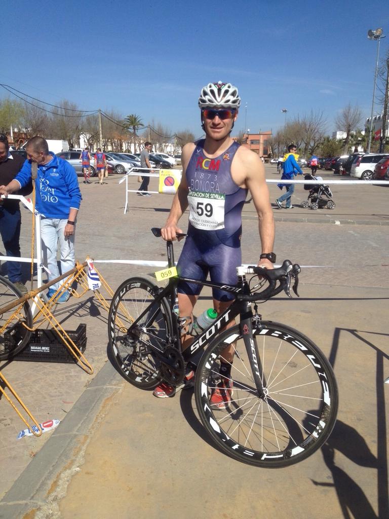 RaulBonora's tweet photo. 7° absoluto hoy en el I duatlón de la Puebla de Cazalla( Sevilla). http://t.co/inqwq6ov9f