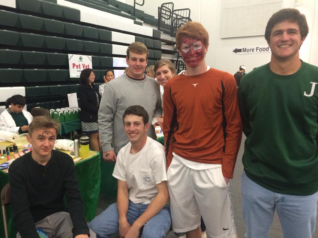 SJ_PMC's tweet photo. #sjspringfling supports #jesuiteducation and financial aid @strake_jesuit http://t.co/jrwj91T9QB