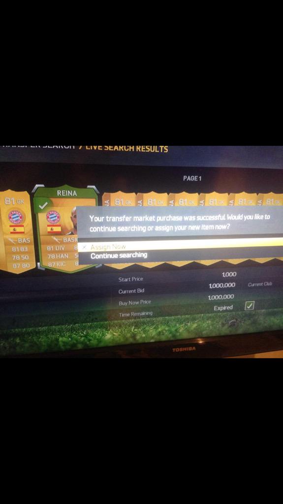 OfficialUFIFA's tweet photo. 1.000.000 for the lucky winner @FIFAMarketPlace http://t.co/qAIVFYrvvP